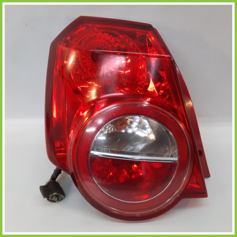 Fanale Fanalino Posteriore Sinistro SX CHEVROLET (DAEWOO) AVEO T250 95952066 Usato