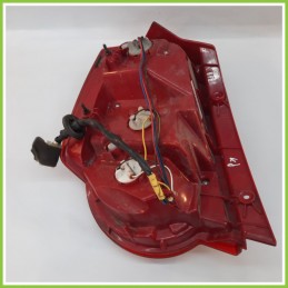 Fanale Fanalino Posteriore Destro DX CHEVROLET (DAEWOO) AVEO T250 95954067 Usato
