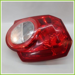 Fanale Fanalino Posteriore Destro DX CHEVROLET (DAEWOO) AVEO T250 95954067 Usato