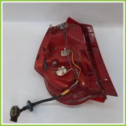 Fanale Fanalino Posteriore Destro DX CHEVROLET (DAEWOO) AVEO T250 95952067 Usato