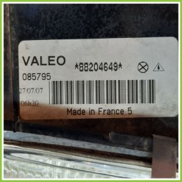 Faro Fanale Proiettore Anteriore Destro DX VALEO 88204649 RENAULT SCENIC 7701047600 Usato