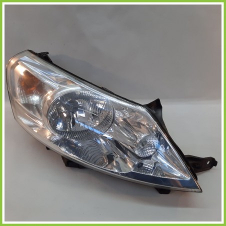 Faro Fanale Proiettore Anteriore Destro DX VALEO 89902604 CITROEN JUMPY COMBI 3a Serie 1401367980 Usato