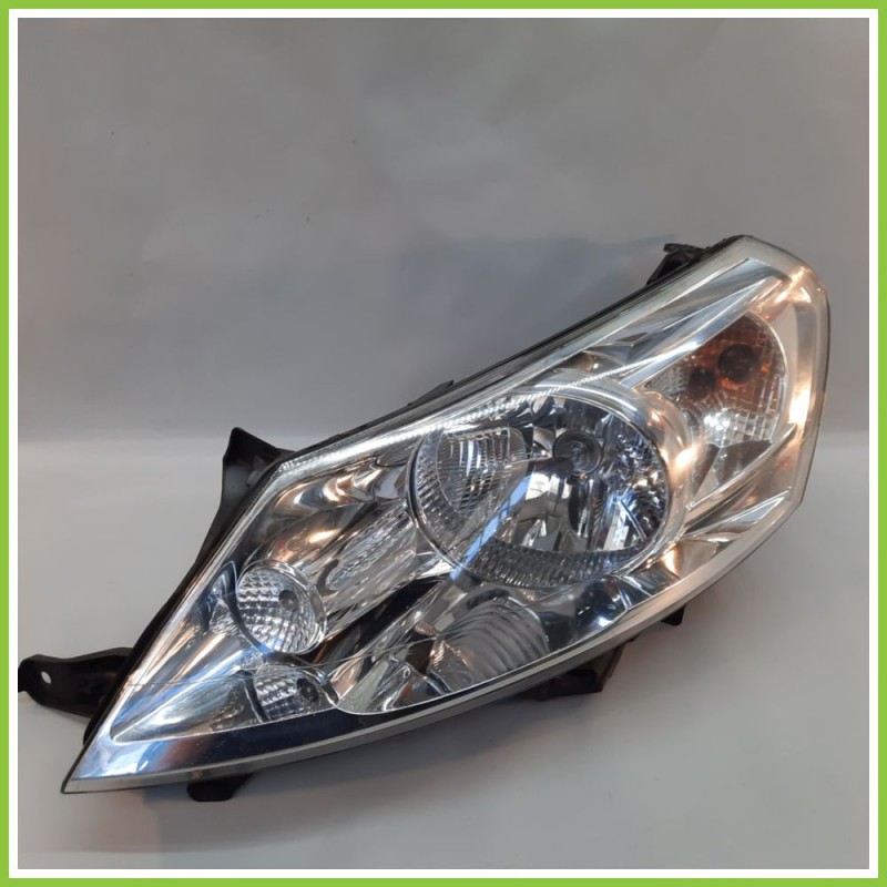 Faro Fanale Proiettore Anteriore Sinistro SX VALEO 89902605 CITROEN JUMPY COMBI 3a Serie 141368180 Usato