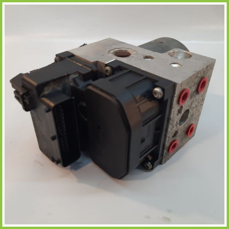 Centralina ABS Modulo Pompa BOSCH 0273004636 0265218904 TOYOTA YARIS JPP Originale Usato