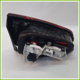 Fanale Fanalino Posteriore Destro DX VALEO 90052127A VOLKSWAGEN GOLF 5G0945094AC Usato