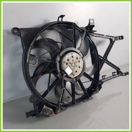 Elettroventola Radiatore Motore BOSCH 0130303966 OPEL ASTRA A04 1.6 16V 3205941 Z16XEP 2004 2011
