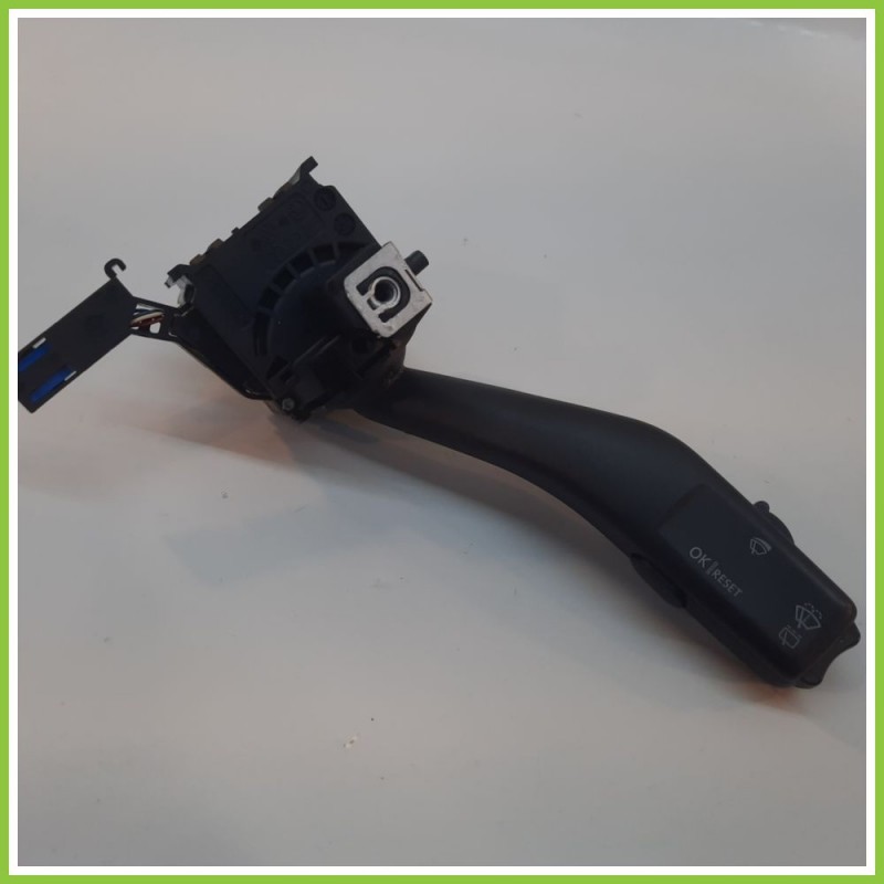 Leva Comando Tergicristalli VOLKSWAGEN GOLF 1K 2.0 TDI 1K0953519A