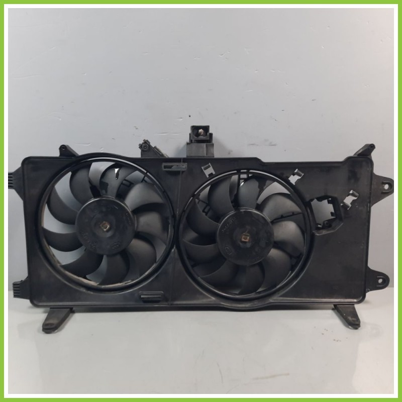 Elettroventola Radiatore Motore MAGNETI MARELLI 641800300 FIAT DOBLO 1W 1.9 JTD 51738799 182B9000 2000 2003
