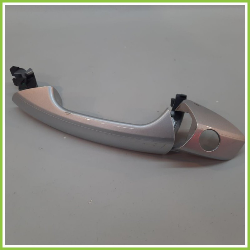 Maniglia Porta Anteriore Sinistro SX MERCEDES-BENZ Classe GLA X156 5 Porte A2047600170 2017