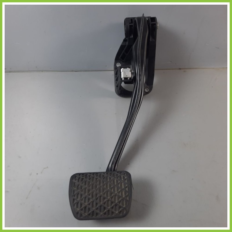 Pedale Pedaliera MERCEDES-BENZ Classe GLA X156 A2462900400 2017