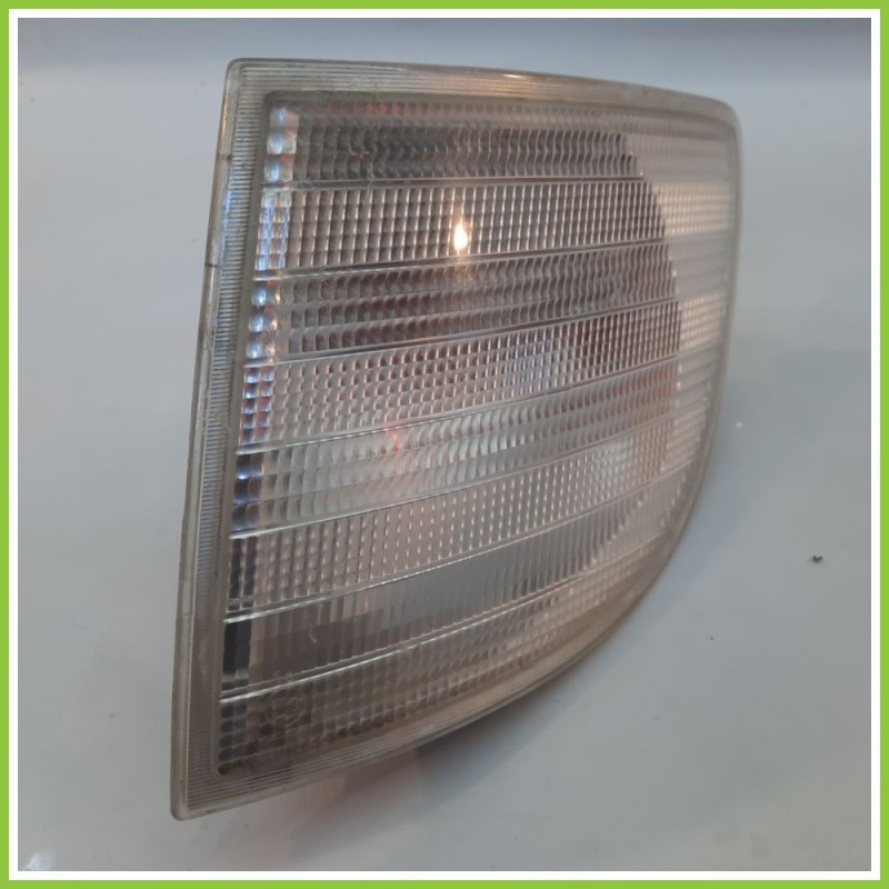 Freccia Laterale Sinistro SX VALEO MERCEDES-BENZ VITO W638 A6388200021 Originale Usato