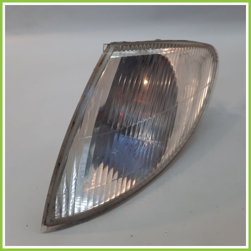 Freccia Laterale Sinistro SX VALEO 88201094 RENAULT SCENIC 7700831466 Originale Usato
