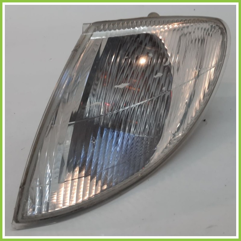 Freccia Laterale Sinistro SX VALEO 88201094 RENAULT MEGANE 1a Serie 7700831466 Originale Usato