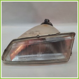 Faro Fanale Proiettore Anteriore Sinistro SX VALEO 84837 PEUGEOT 106 6204C7 Usato