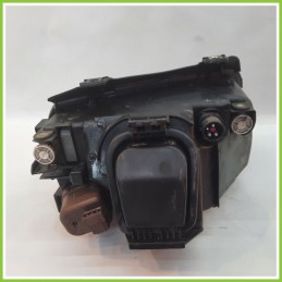 Faro Fanale Proiettore Anteriore Sinistro SX VALEO AUDI A4 8D 8D0941029 Usato