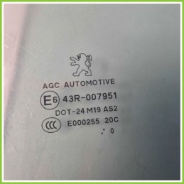 Cristallo Laterale Scendente Posteriore Sinistro SX PEUGEOT 5008 5 Porte 9203KA 2009 2015