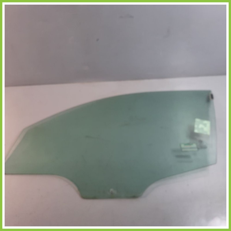 Cristallo Laterale Scendente Anteriore Sinistro SX ALFA ROMEO 147 W8 5 Porte 46558622 2000 2006 PILKINGTON