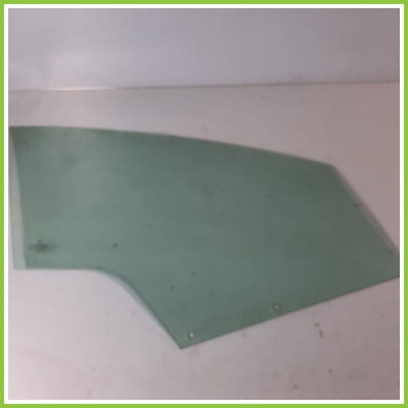 Cristallo Laterale Scendente Anteriore Destro DX PEUGEOT 5008 5 Porte 9806046580 2009 2015 SAINT-GOBAIN