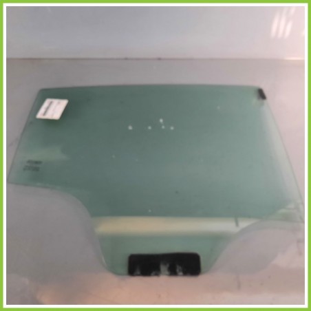 Cristallo Laterale Scendente Posteriore Destro DX FIAT BRAVO 3L 5 Porte 51788741 2007 2010 SAINT-GOBAIN