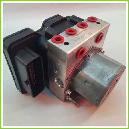 Centralina ABS Modulo Pompa BOSCH 0265995680 A0004313900 MERCEDES-BENZ Classe GLA X156 Originale Usato