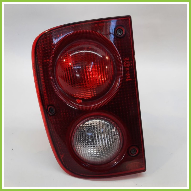 Fanale Fanalino Posteriore Destro DX VALEO 2296 LAND ROVER FREELANDER AMR4003 Usato
