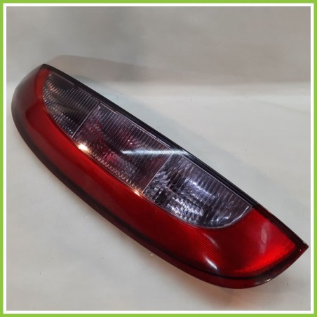 Fanale Fanalino Posteriore Sinistro SX VALEO 89302171 OPEL CORSA X01 9114336 Usato
