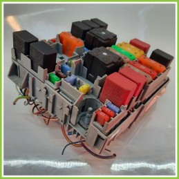 Body Computer Centralina Modulo BCM BSI FIAT PUNTO EVO 3J 1.2 13687865 2009 2013