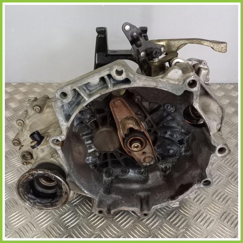 Cambio Manuale VOLKSWAGEN FOX 5Z 1.2 BMD Originale Usato
