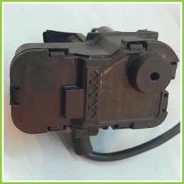 Serratura Posteriore Sportello Carburante VOLKSWAGEN GOLF 1.6 3C6810773H 2012 2017