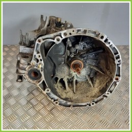 Cambio Manuale RENAULT SCENIC 2a Serie 1.9 dCi F9QB8 Originale Usato
