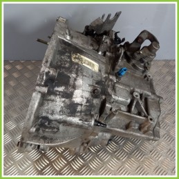 Cambio Manuale RENAULT SCENIC 2a Serie 1.9 dCi F9QB8 Originale Usato
