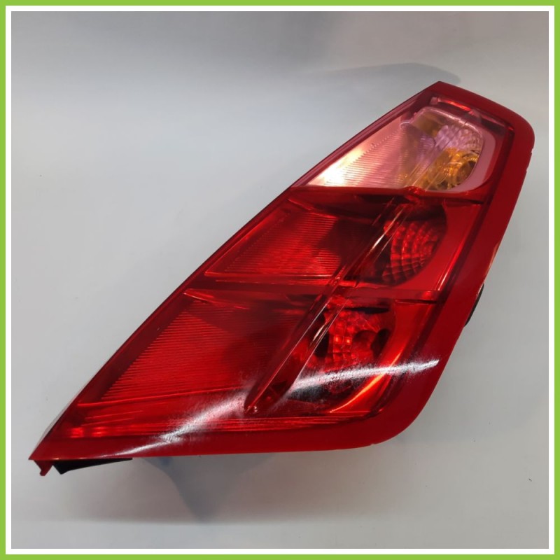 Fanale Fanalino Posteriore Destro DX AUTOMOTIVE LIGHTING 27460202 FIAT GRANDE PUNTO 4C 51701590 Usato