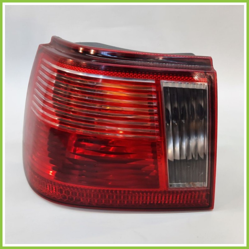 Fanale Fanalino Posteriore Sinistro SX HELLA 964029 SEAT IBIZA 6K 6K6945095 Usato