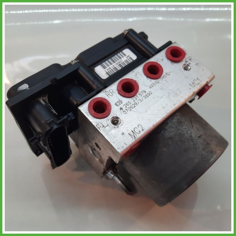 Centralina ABS Modulo Pompa BOSCH 0265800441 0265231579 PEUGEOT 107 Originale Usato