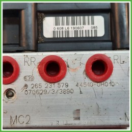Centralina ABS Modulo Pompa BOSCH 0265800441 0265231579 PEUGEOT 107 Originale Usato