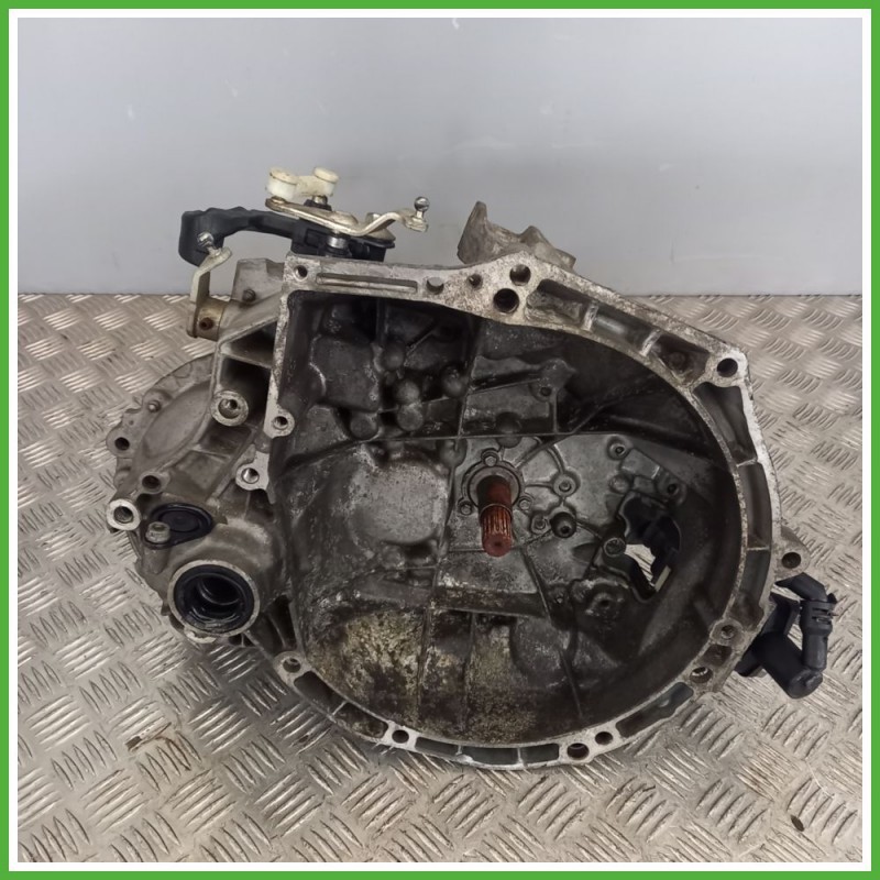 Cambio Manuale PEUGEOT 208 1.4 8F02 Originale Usato