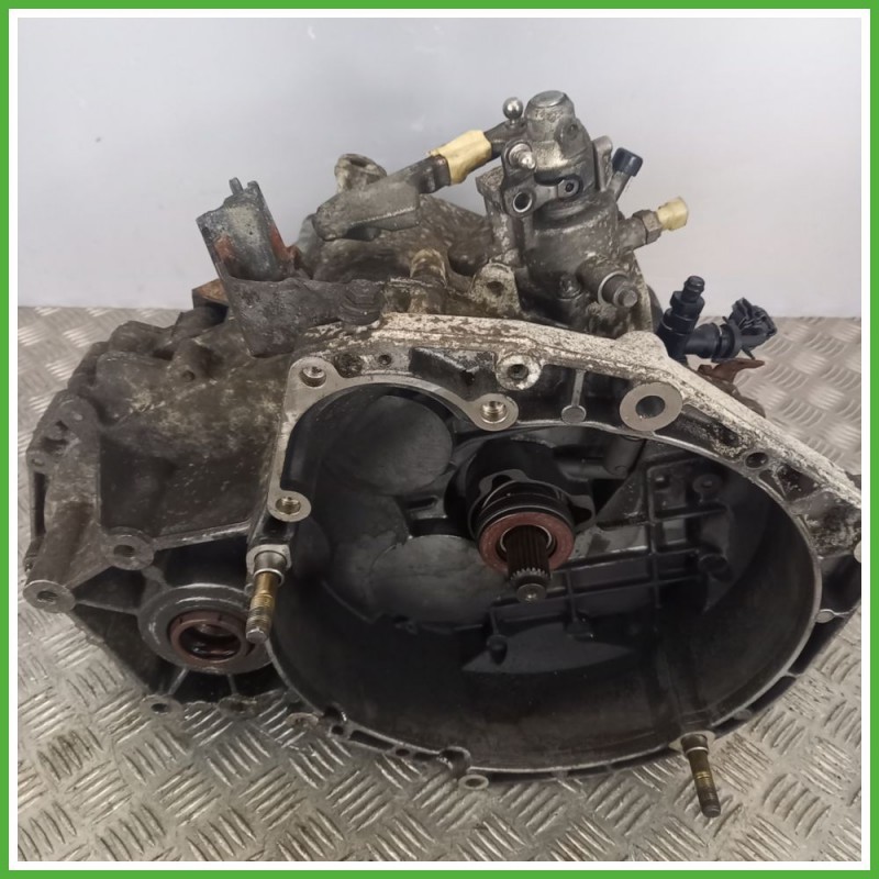 Cambio Manuale ALFA ROMEO 166 W9 2.4 JTD 841G000 Originale Usato