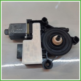 Motorino Alzavetro Posteriore Destro DX SEAT LEON 5 Porte 5Q0959812E 2012 2017 BOSCH 0130622724