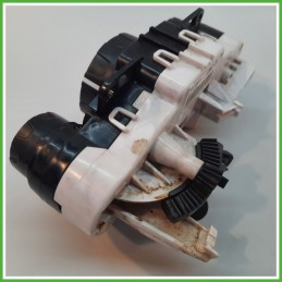 Comandi Clima AC Riscaldamento Condizionatore FORD FIESTA CB1 1.4 16V 8A6119980AE 2008 2013