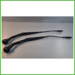 Braccetti Tergivetro Cristallo FORD KUGA 5 Porte 2303600 2012 2016