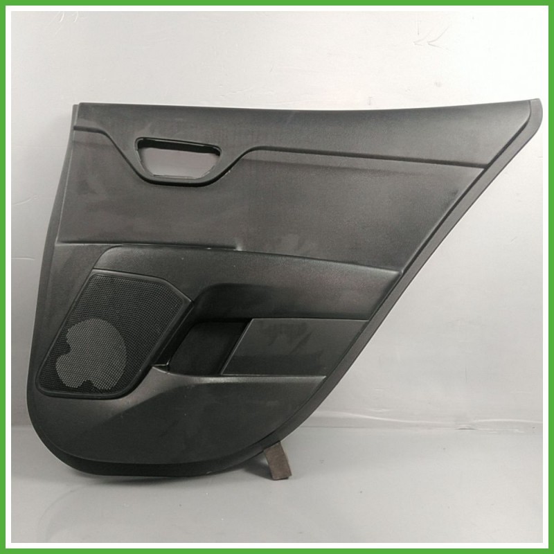 Rivestimento Porta Posteriore Destro DX KIA RIO 3a Serie 1.4 83302H8010BGHDX 2015 2017