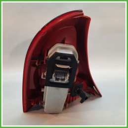 Fanale Fanalino Posteriore Destro DX VALEO 89023923 RENAULT CLIO 2a Serie 8200071414 Usato