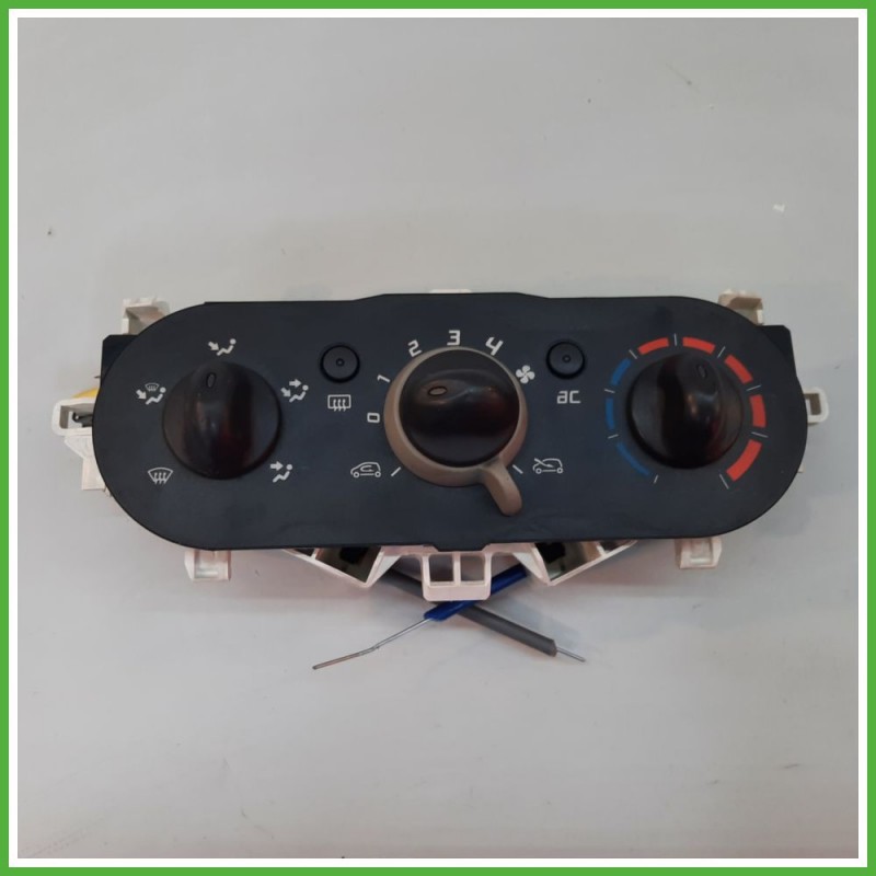 Comandi Clima AC Riscaldamento Condizionatore VALEO RENAULT TWINGO 2a Serie 1.2 7701067954 2007 2012