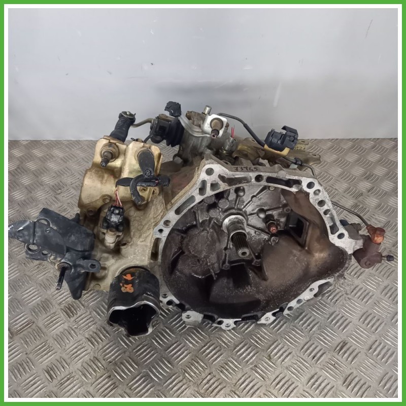 Cambio Manuale TOYOTA YARIS JPP 1.4 1NDTV Originale Usato