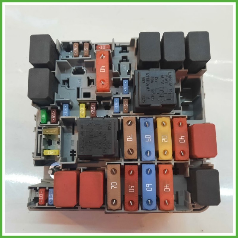Body Computer Centralina Modulo BCM BSI DELPHI FIAT PUNTO 51 1.3 MJT 51827977 2012 2013