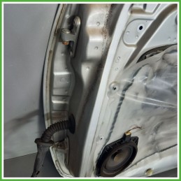 Porta Portiera Sportello Anteriore Destra DX GRIGIO CHIARO MITSUBISHI COLT 7a Serie Berlina 2004 2009 Originale Usato