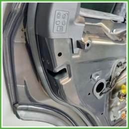 Porta Portiera Sportello Posteriore Sinistra SX GRIGIO SCURO LAND ROVER FREELANDER SUV 2006 2015 Originale Usato