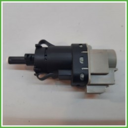 Sensore INTERRUTTORE LUCE ARRESTO POSTERIORE LAND ROVER FREELANDER 5 Porte LR032956 2006 2015
