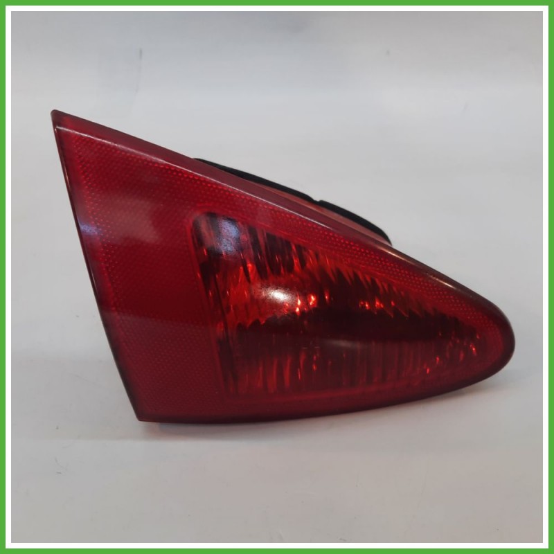 Fanale Fanalino Posteriore Sinistro SX OLSA 3.320.01.0 ALFA ROMEO 147 W8 46747825 Usato