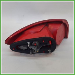 Fanale Fanalino Posteriore Destro DX OLSA 03.323.07.0 ALFA ROMEO 147 W8 46556347 Usato